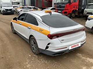 2021 Kia K5 III, белый, 1765000 рублей, вид 4