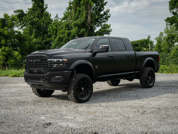 2026 RAM 2500, чёрный, 13150000 рублей