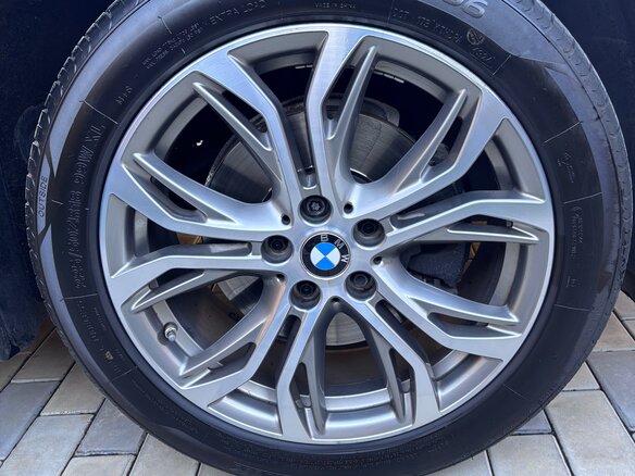 2021 BMW X1 18i sDrive II (F48) Рестайлинг, чёрный, 2340000 рублей - вид 16