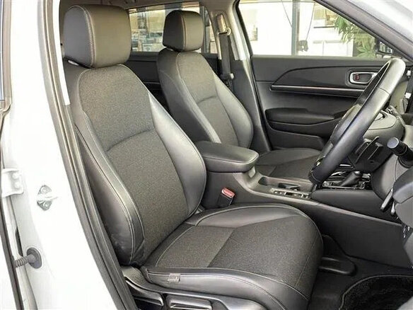 2023 Honda Vezel II, белый, 1690000 рублей - вид 5