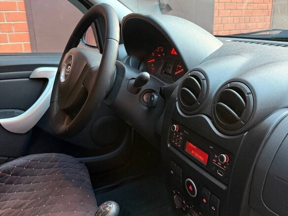 2019 Lada (ВАЗ) Largus I, белый - вид 12