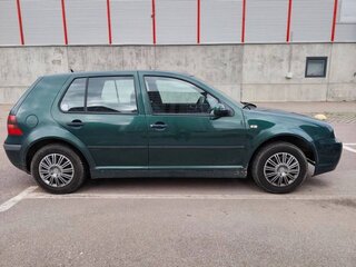 1998 Volkswagen Golf IV, зелёный, 205000 рублей, вид 3