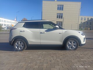 2021 SsangYong Tivoli I Рестайлинг, белый, 1950000 рублей, вид 3
