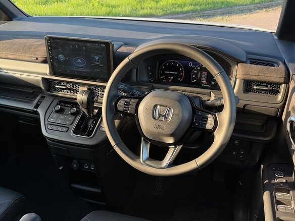 2026 Honda Stepwgn Spada VI, белый, 2830000 рублей - вид 9