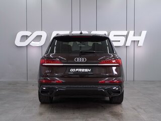 2020 Audi Q7 45 TDI II (4M) Рестайлинг, коричневый, 7099000 рублей, вид 4
