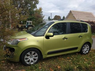 2009 Citroen C3 Picasso I, зелёный, 345000 рублей, вид 2
