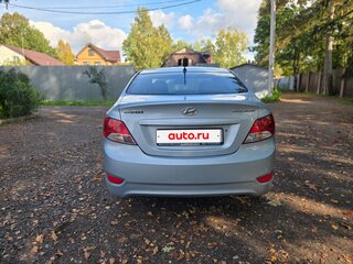 2012 Hyundai Solaris I, серый, 1090000 рублей, вид 4
