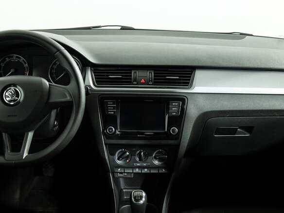 2018 Skoda Rapid I Рестайлинг, белый, 1199700 рублей - вид 13