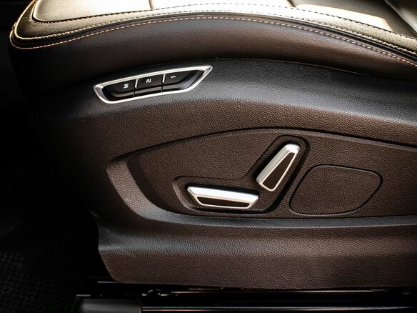 2024 Geely Okavango I Рестайлинг, белый, 2460000 рублей - вид 22