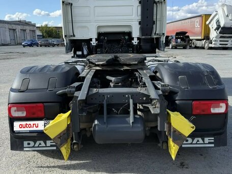 2017 DAF XF 105, белый, 6399000 рублей, вид 4