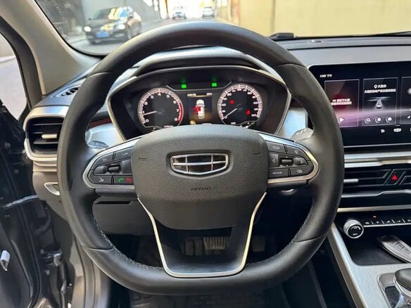 2022 Geely Coolray (Binyue) I, серый, 1490000 рублей - вид 6