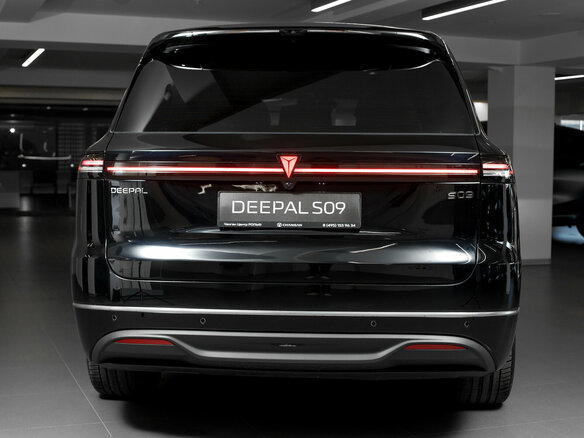 2026 Changan Deepal S09, чёрный, 6889900 рублей - вид 3