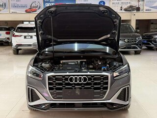 2022 Audi Q2 L 35 TFSI I Рестайлинг, серый, 1490000 рублей, вид 3