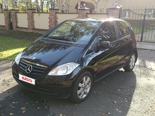 2011 Mercedes-Benz A-Класс 180 II (W169) Рестайлинг, чёрный, 850000 рублей, вид 1
