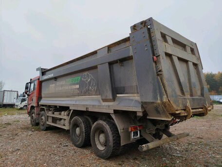 2024 Shacman (Shaanxi) SX3318, красный, 5300000 рублей, вид 4