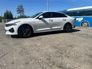 2021 Kia K5 III, белый, 1850000 рублей, вид 3