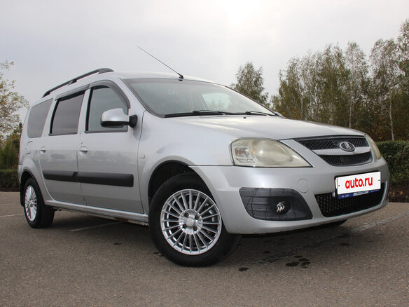 2014 Lada (ВАЗ) Largus I, серебристый, 765000 рублей - вид 2