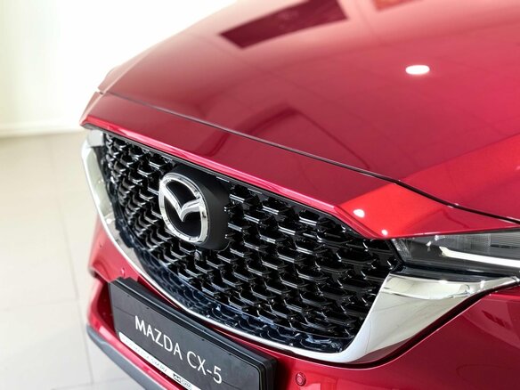 2026 Mazda CX-5 II Рестайлинг, красный - вид 4