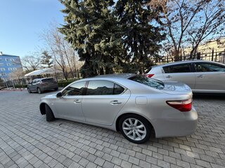 2008 Lexus LS Long 460 L IV, серебристый, 2000000 рублей, вид 4