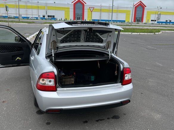 2012 Lada (ВАЗ) Priora I, серебристый, 300000 рублей - вид 18