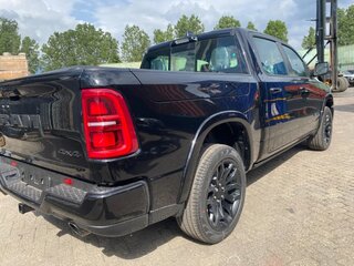 2026 Ram 1500 Crew Cab V Рестайлинг, чёрный, 12050000 рублей, вид 2