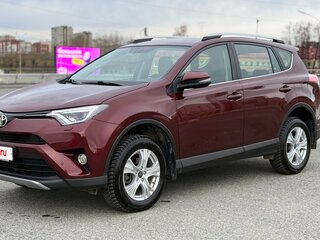 2017 Toyota RAV4 IV (XA40) Рестайлинг, красный, 2499000 рублей, вид 3