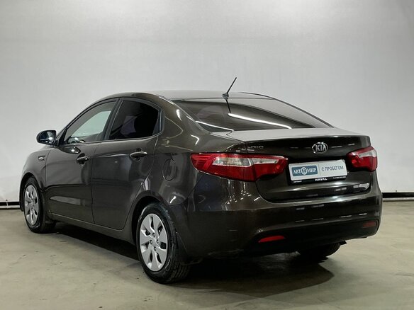 2014 Kia Rio III, коричневый - вид 6