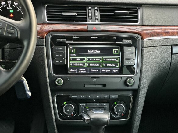 2012 Skoda Superb II, красный, 1090000 рублей - вид 18