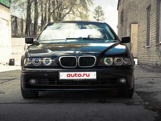 2001 BMW 5 серии 525i IV (E39) Рестайлинг, чёрный, 855000 рублей, вид 3