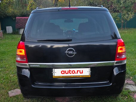 2011 Opel Zafira B Рестайлинг, чёрный, 748000 рублей, вид 3