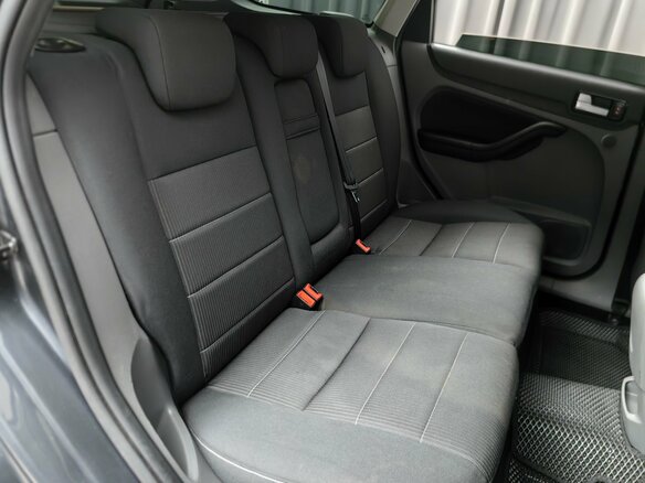 2010 Ford Focus II Рестайлинг, серый, 529000 рублей - вид 8