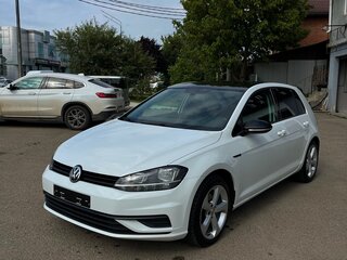 2019 Volkswagen Golf VII Рестайлинг, белый, 1880000 рублей, вид 2