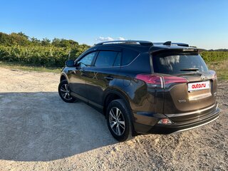 2019 Toyota RAV4 IV (XA40) Рестайлинг, коричневый, 2850000 рублей, вид 4