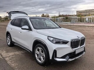 2023 BMW X1 Long 20Li sDrive III (U11/U12), белый, 2858000 рублей, вид 4