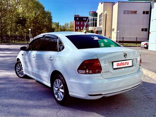 2019 Volkswagen Polo V Рестайлинг, белый, 1250000 рублей, вид 3