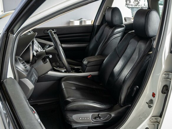 2011 Mazda CX-7 I Рестайлинг, белый, 870000 рублей - вид 9