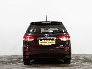 2011 Toyota Wish II, красный, 1359000 рублей, вид 5