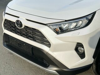 2020 Toyota RAV4 V (XA50), белый, 3750000 рублей, вид 5