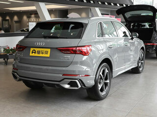 2026 Audi Q3 35 TFSI II (F3), серый, 3850000 рублей, вид 5