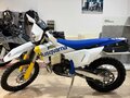 2026 Husqvarna TE 250, белый, 1295000 рублей