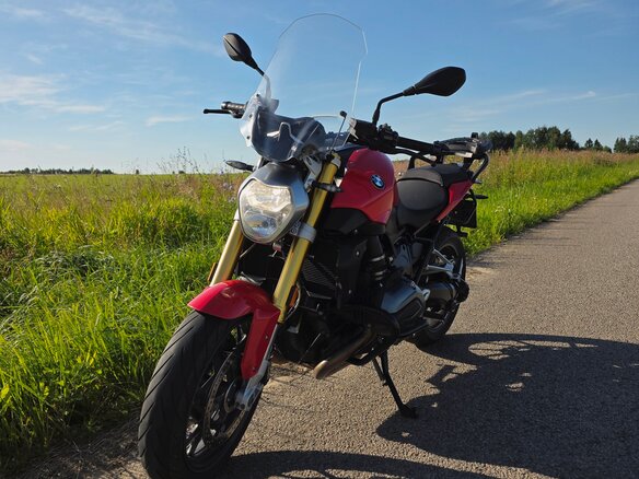 2017 BMW R 1200 R, красный, 888000 рублей - вид 7