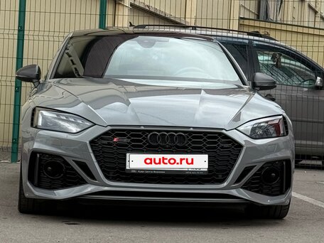 2021 Audi RS 5 II (F5) Рестайлинг, серый, 8600000 рублей, вид 4
