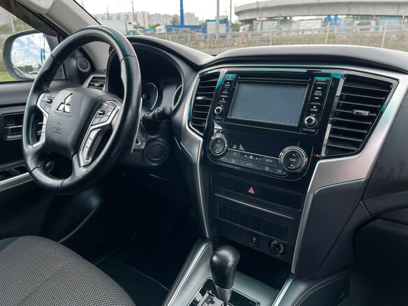 2022 Mitsubishi L200 V Рестайлинг, серый - вид 8