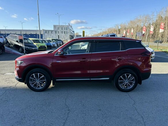 2022 Geely Atlas Pro, красный, 1899995 рублей - вид 3