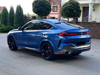 2020 BMW X6 M50d III (G06), синий, 6500000 рублей, вид 4