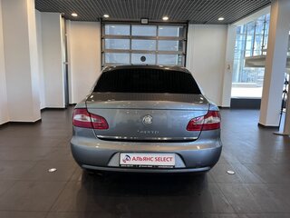 2011 Skoda Superb II, серый, 695000 рублей, вид 4