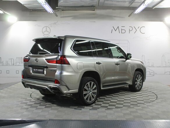 2016 Lexus LX 570 III Рестайлинг 2, серый, 5850000 рублей - вид 7