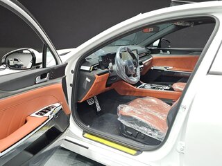 2026 Kia K5 III Рестайлинг, белый, 4560000 рублей, вид 5