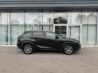 2020 Lexus NX 200 I Рестайлинг, чёрный, 3490000 рублей, вид 4