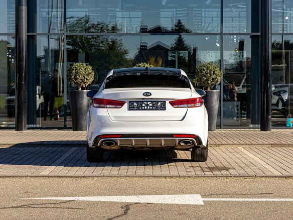 2017 Kia Optima IV, белый, 1695000 рублей - вид 22